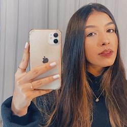 Larissa Barcellos Clubhouse