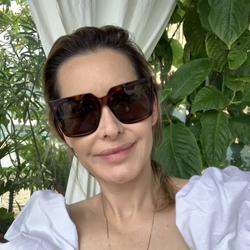 Cynthia Vasconcelos Clubhouse