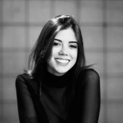 Ana Clara Moraes Clubhouse