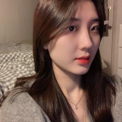 Yeojin Lee Clubhouse