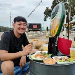 Thapakorn Oatnapaporn Clubhouse