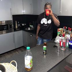 Rfunds RB Clubhouse