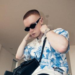 Clubhouse profile picture for @hurt