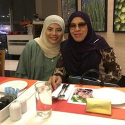 Noor Fara Waheeda Ismail Clubhouse