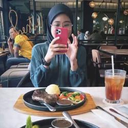 fasihah azhar Clubhouse