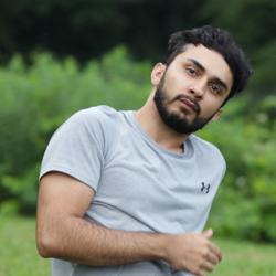 Hamza Paracha Clubhouse