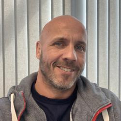 Erik Iversen Clubhouse