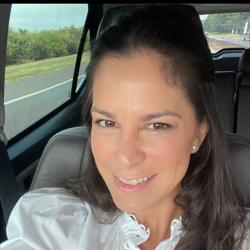 Luciana Correa De Arruda Clubhouse