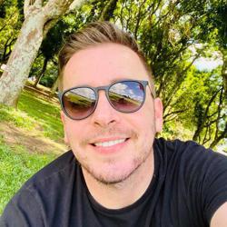 Rafael Volpato Clubhouse