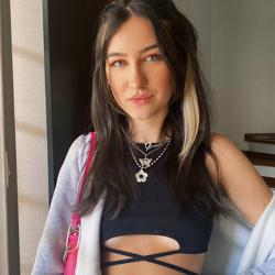 Natalia Cangueiro Clubhouse