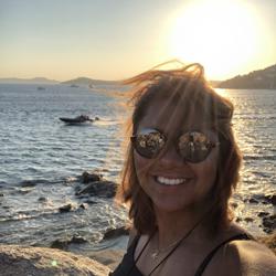Natalia Cerqueira Clubhouse