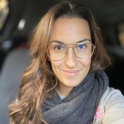 Anabel Gonzalez Campos Clubhouse