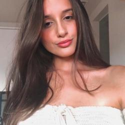 Camilla Roque Clubhouse