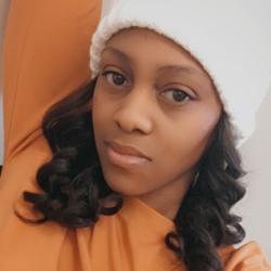 Deshondra Everett Clubhouse