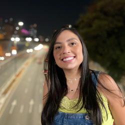 Aline Lenise Clubhouse