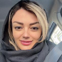 Sara Narimannezhad Clubhouse