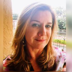 Elisa Calvo Clubhouse