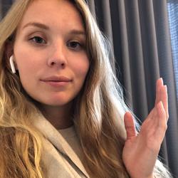 Emma Kröjtz Clubhouse