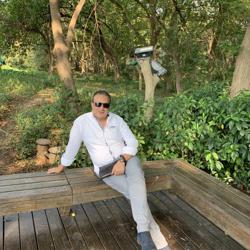 moh elsi Clubhouse