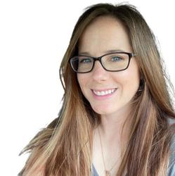 Clubhouse profile picture for @katiej