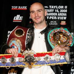 Kelly Pavlik Clubhouse