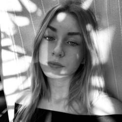 Giorgia Dedin Clubhouse