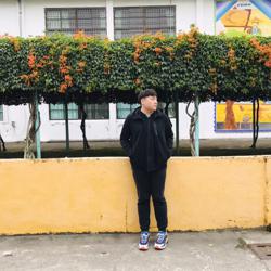 WEI TI HUANG Clubhouse