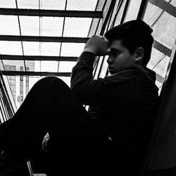 امین عازم Clubhouse