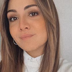 Francesca Romagnuolo Clubhouse