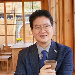 Myoungsoon Kim Clubhouse