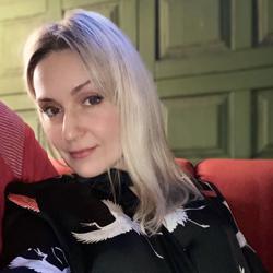 Анна Махель Clubhouse