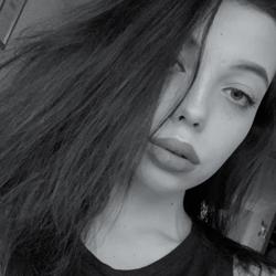 Mariia Deineha Clubhouse