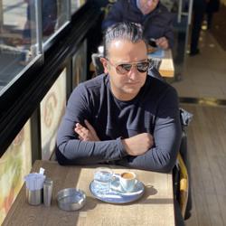 Hamid Behrouzinia Clubhouse