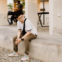 Juan Naldo Felim Clubhouse