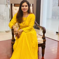 Reena Bourasi Setia Clubhouse