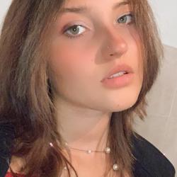 Antonela Musta Clubhouse