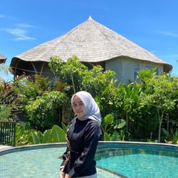 Annisa Julieta Clubhouse