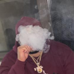 Clubhouse profile picture for @bruise