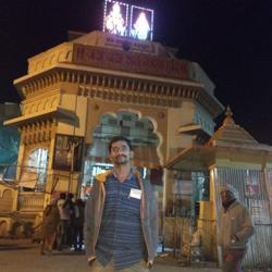 संतोष महाजन (माऊली) Clubhouse