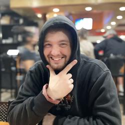 Clubhouse profile picture for @axle