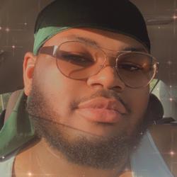 Clubhouse profile picture for @mae