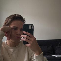 Dustin Müller Clubhouse