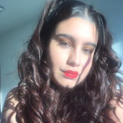 Yasmine Warrak Clubhouse