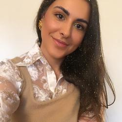 Zahra Azam Clubhouse