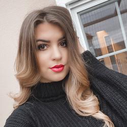 Celine Pepel Clubhouse