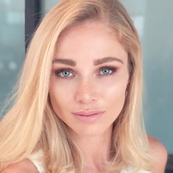 Alyssa Julya Smith Clubhouse