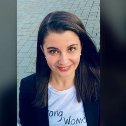 Esen Gül Dumanlidag Clubhouse