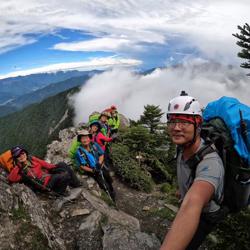 Hiking in Taiwan 阿裕爬台灣 Clubhouse