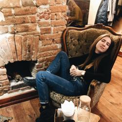 Christina Kiryanovska Clubhouse