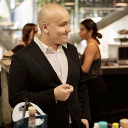 Mauricio Vite Clubhouse